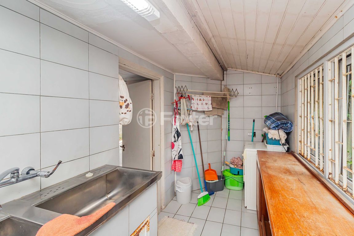 casa sobrado para comprar em Felipe Varela, 268 - foto 42
