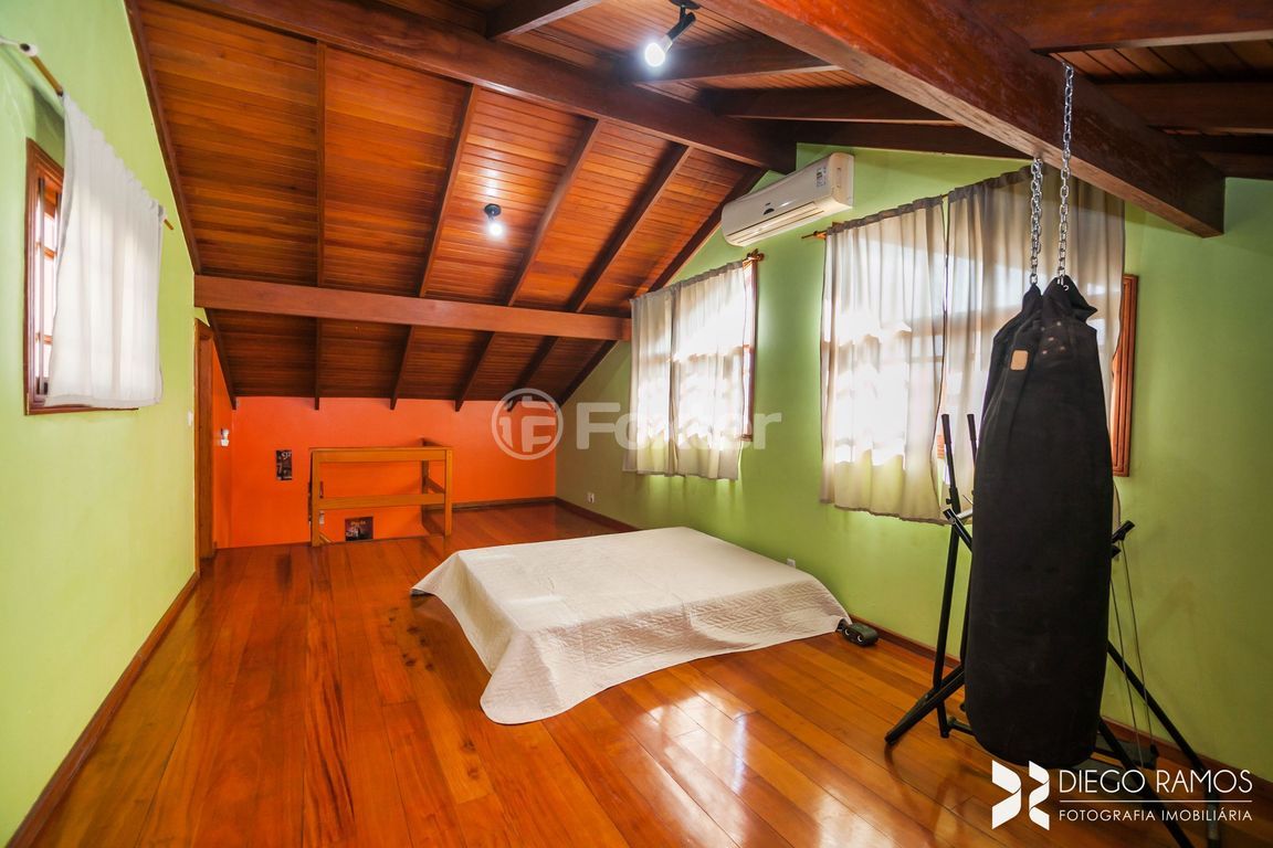casa sobrado para comprar em Cacilda Yaconis Becker, 223 - foto 9