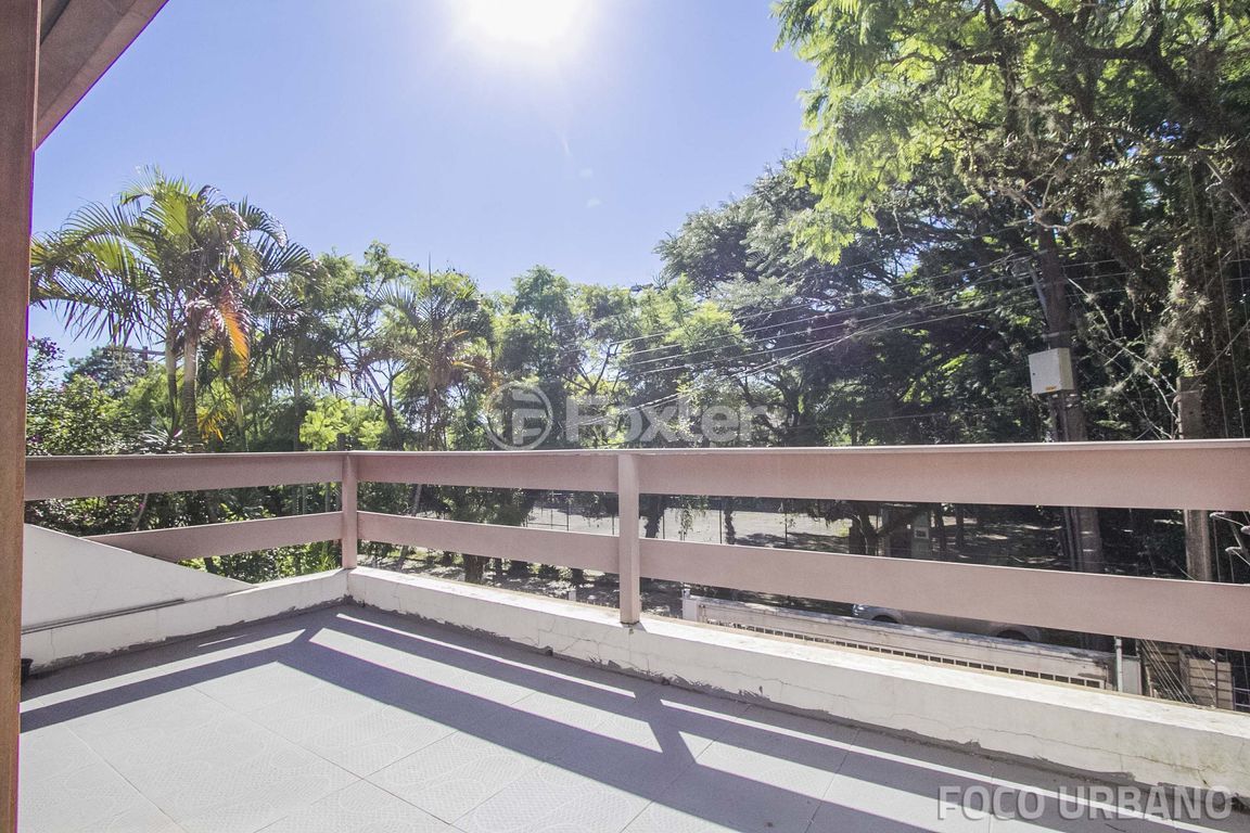 casa sobrado para comprar em Érico Silveira Peixoto, 85 - foto 14