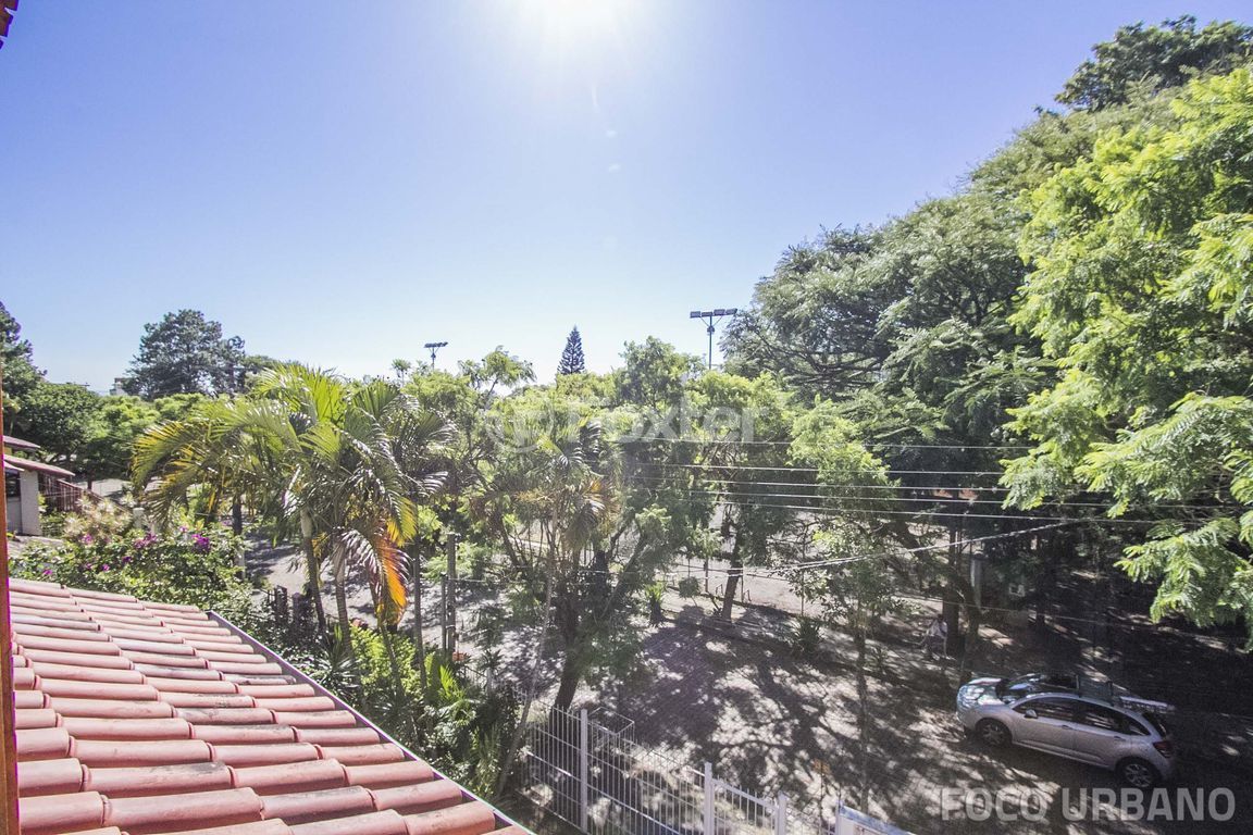 casa sobrado para comprar em Érico Silveira Peixoto, 85 - foto 18