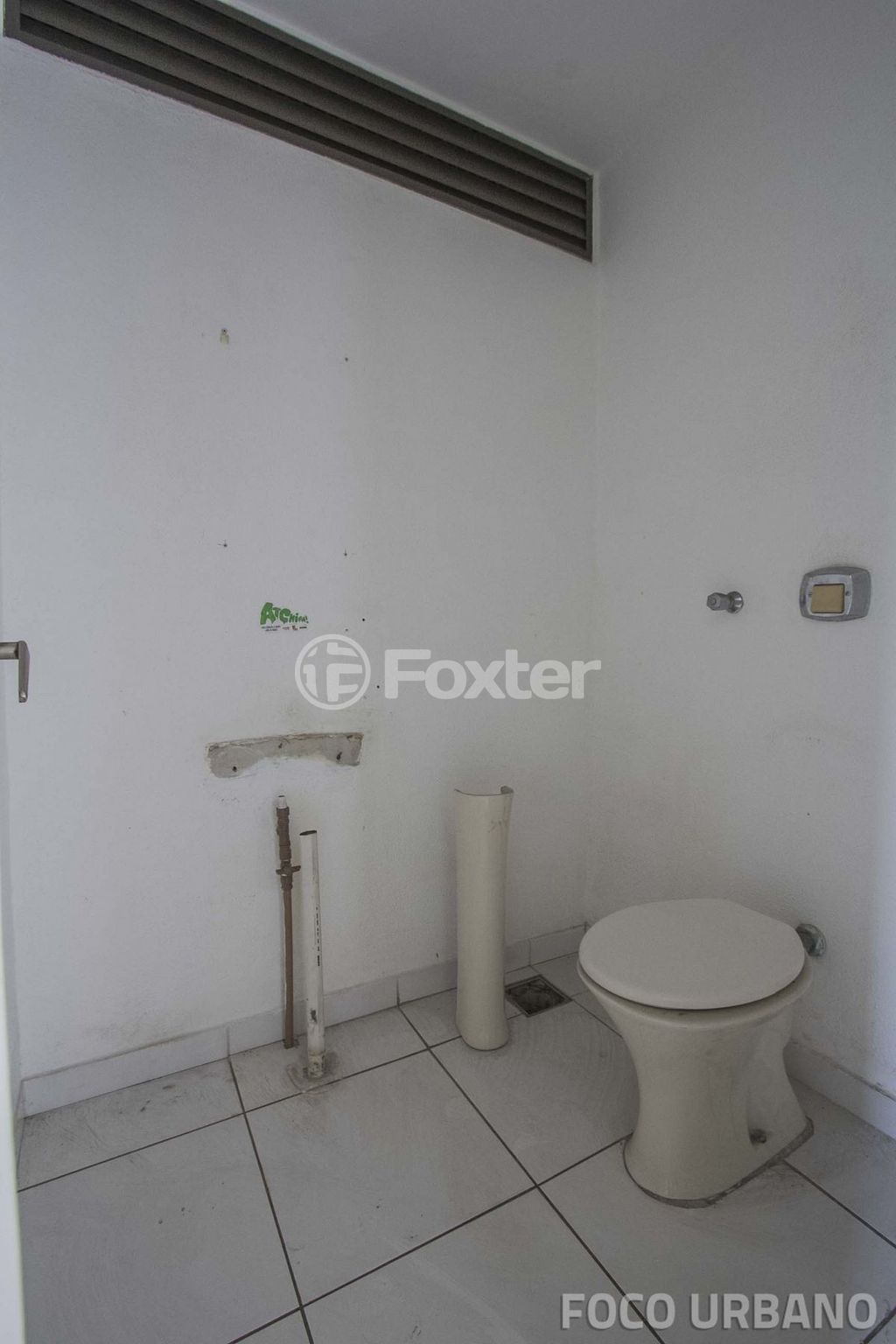 Prédio para comprar em CARLOS GOMES, 2119 - foto 23
