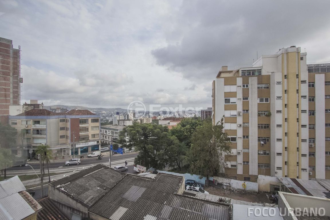 Prédio para comprar em CARLOS GOMES, 2119 - foto 78