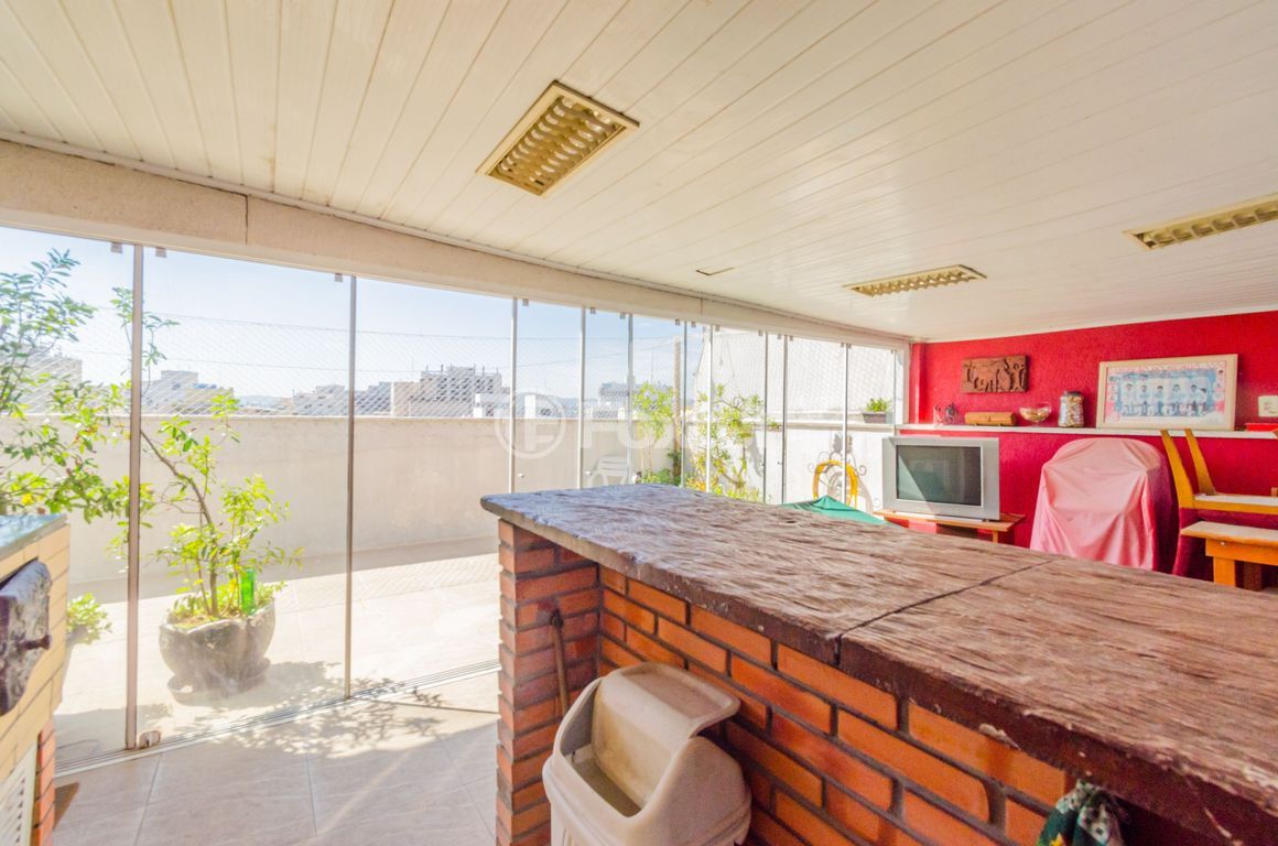 Cobertura para comprar em Sarmento Leite, 763 - foto 32
