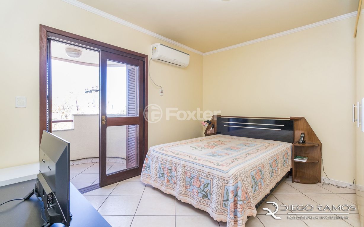 casa sobrado para comprar em Martins Bastos, 704 - foto 19