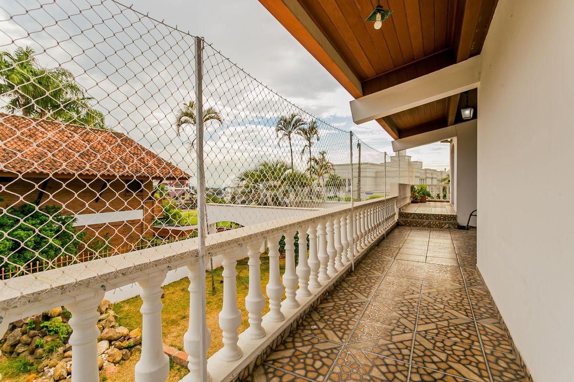 casa sobrado para comprar em Araruama, 588 - foto 12