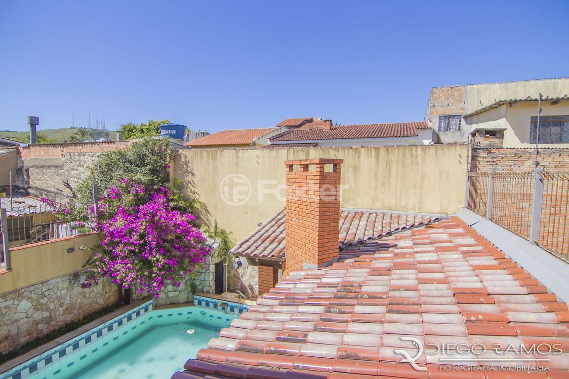 casa sobrado para comprar em Pinto da Rocha, 383 - foto 17
