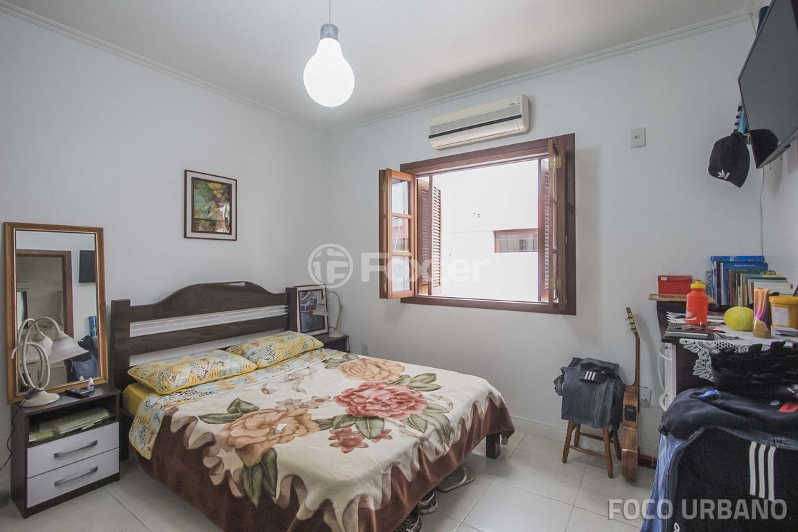 casa sobrado para comprar em Veador Porto, 700 - foto 8