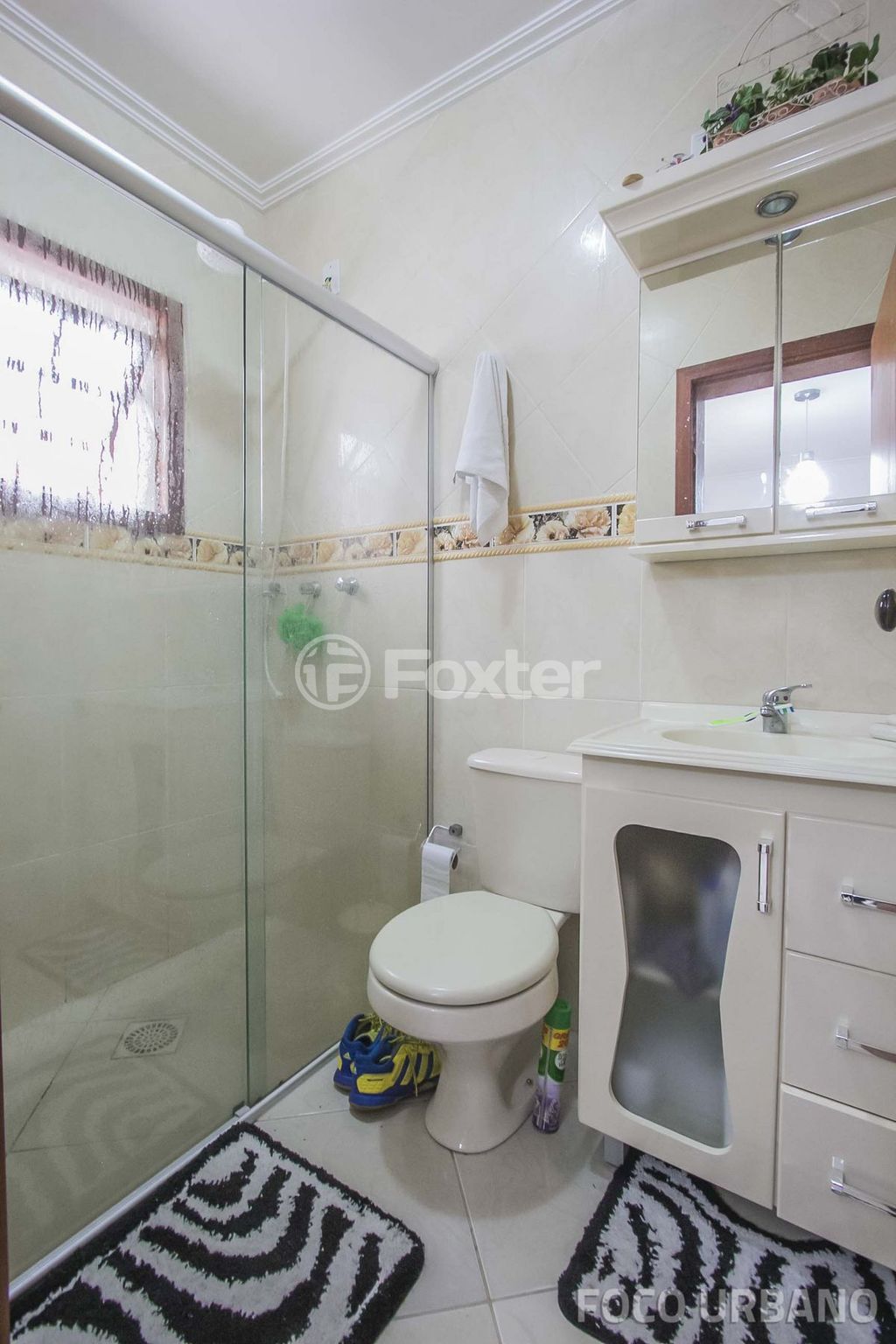 casa sobrado para comprar em Veador Porto, 700 - foto 9