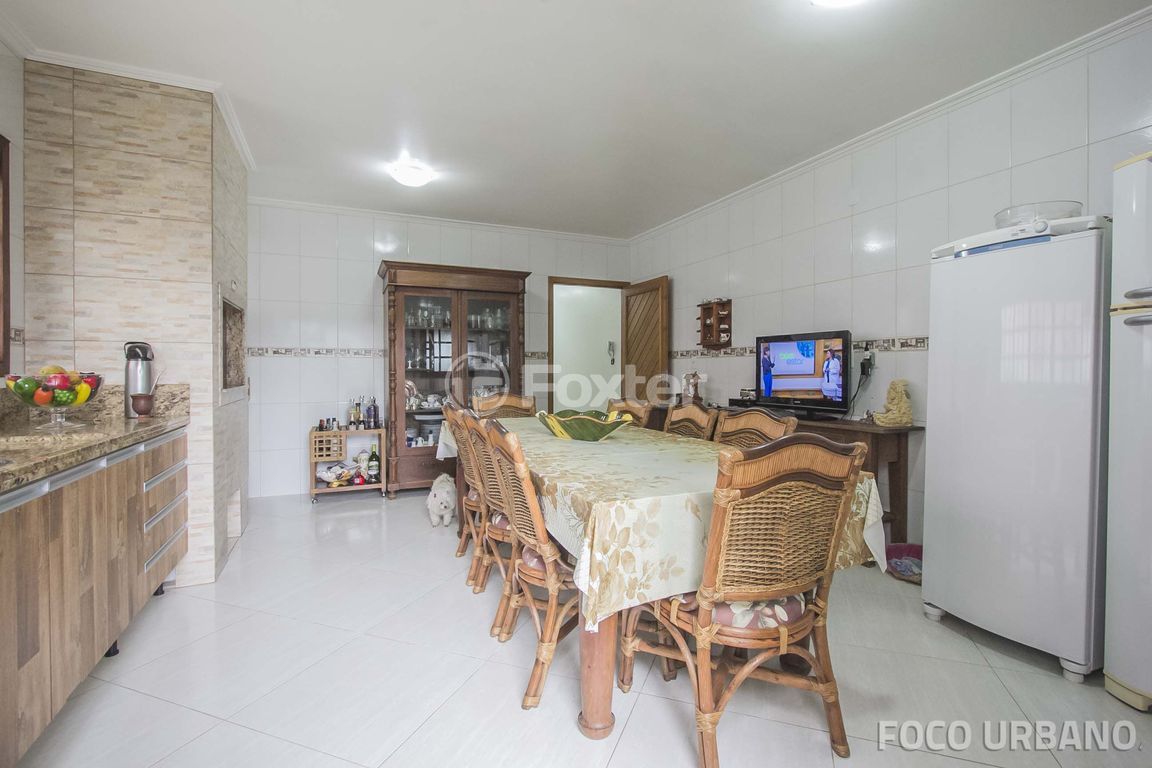 casa sobrado para comprar em Veador Porto, 700 - foto 13