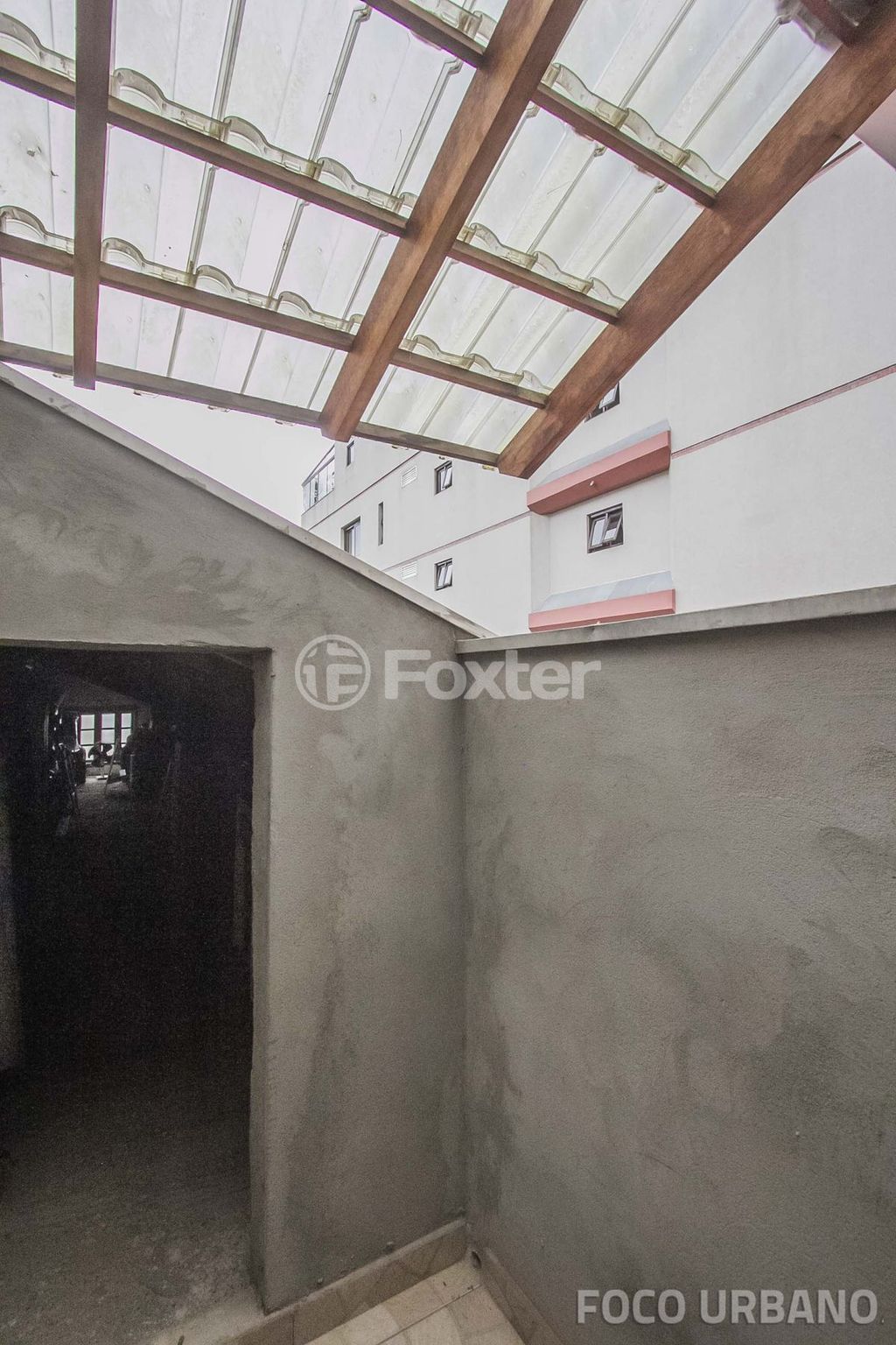 casa sobrado para comprar em Veador Porto, 700 - foto 18