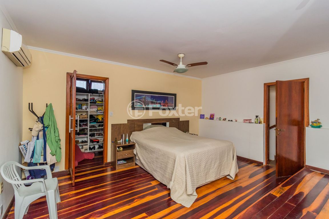 casa sobrado para comprar em Doutor Raul Moreira, 354 - foto 15