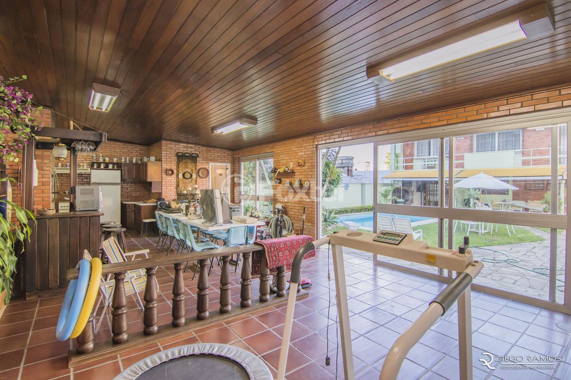 casa sobrado para comprar em Alcides Gonzaga, 50 - foto 9