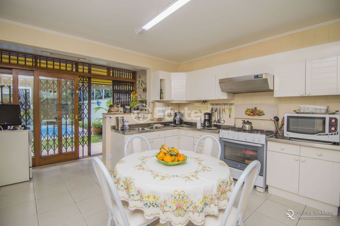 casa sobrado para comprar em Alcides Gonzaga, 50 - foto 33