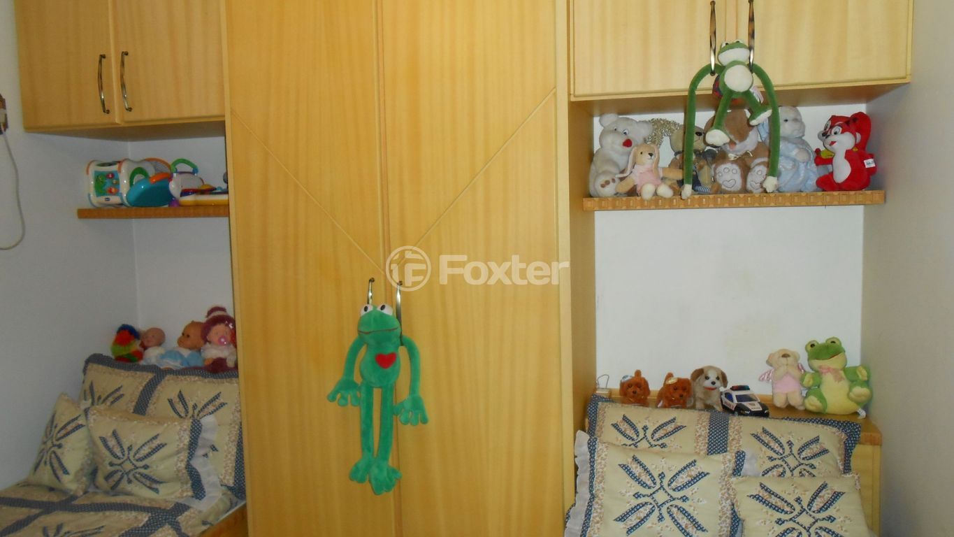 casa sobrado para comprar em BORGES DO CANTO, 265 - foto 35