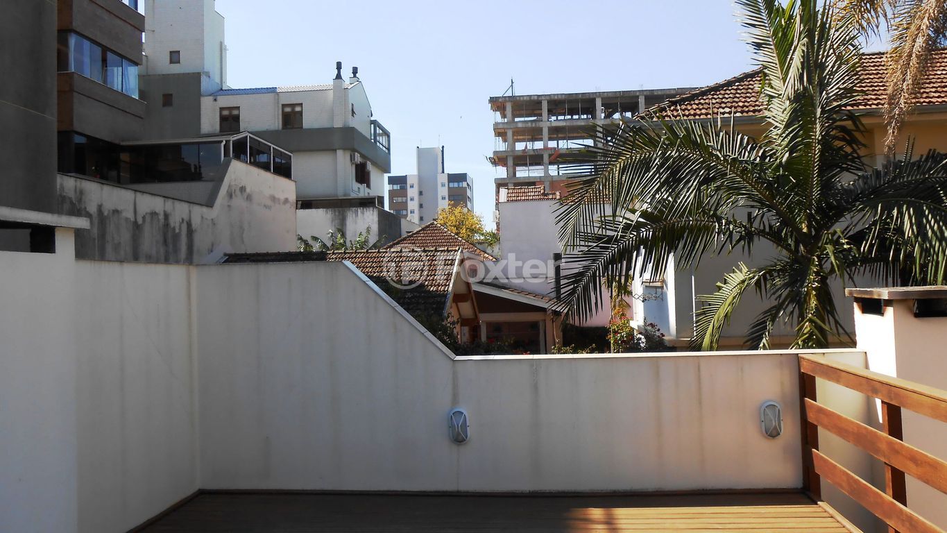 casa sobrado para comprar em BORGES DO CANTO, 265 - foto 36