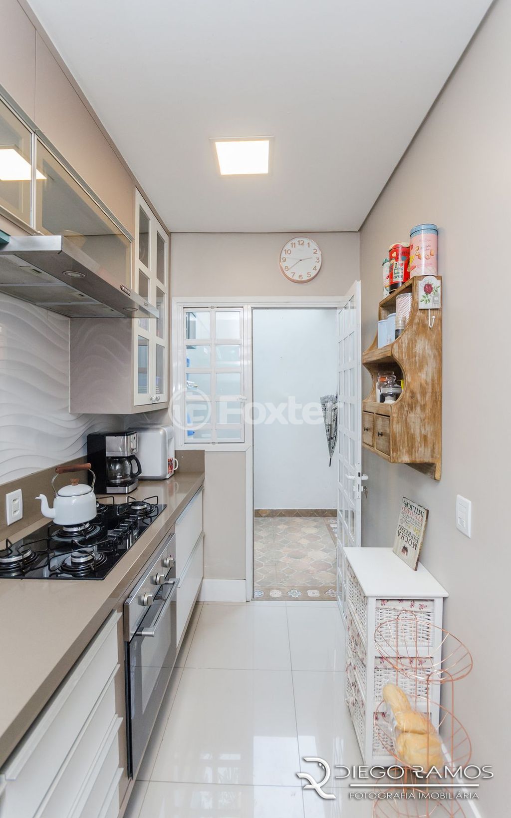 casa sobrado para comprar em Professor Luiz Antônio Lopes, 360 - foto 14