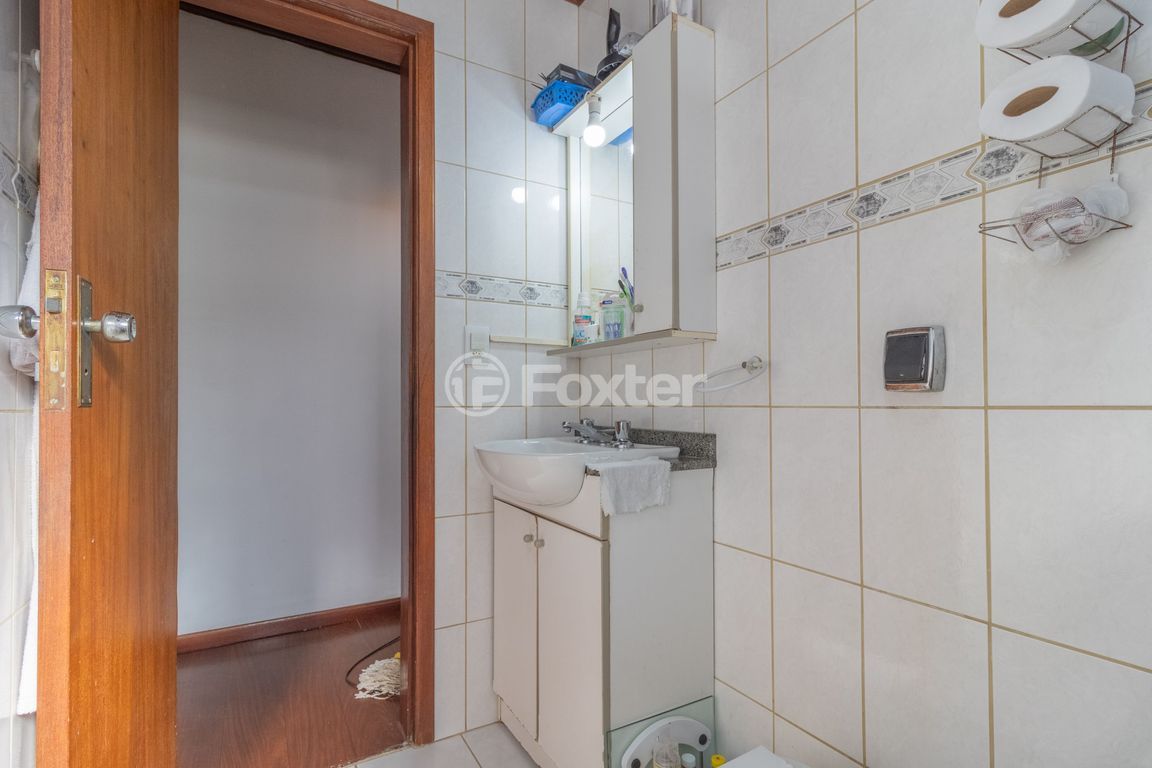 casa sobrado para comprar em Mathilde Zatar, 128 - foto 15