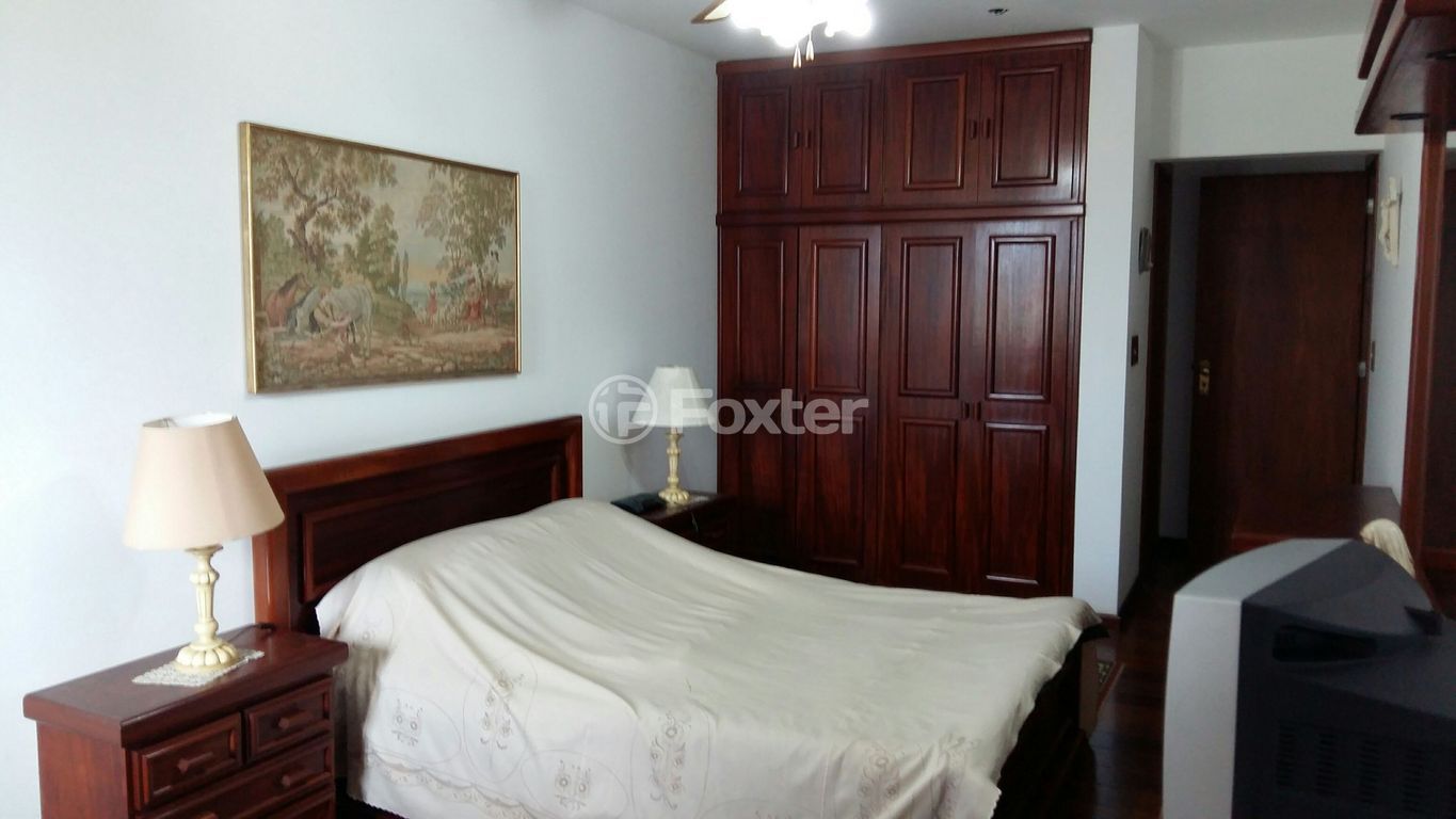 casa sobrado para comprar em Mostardeiro, 2731 - foto 19