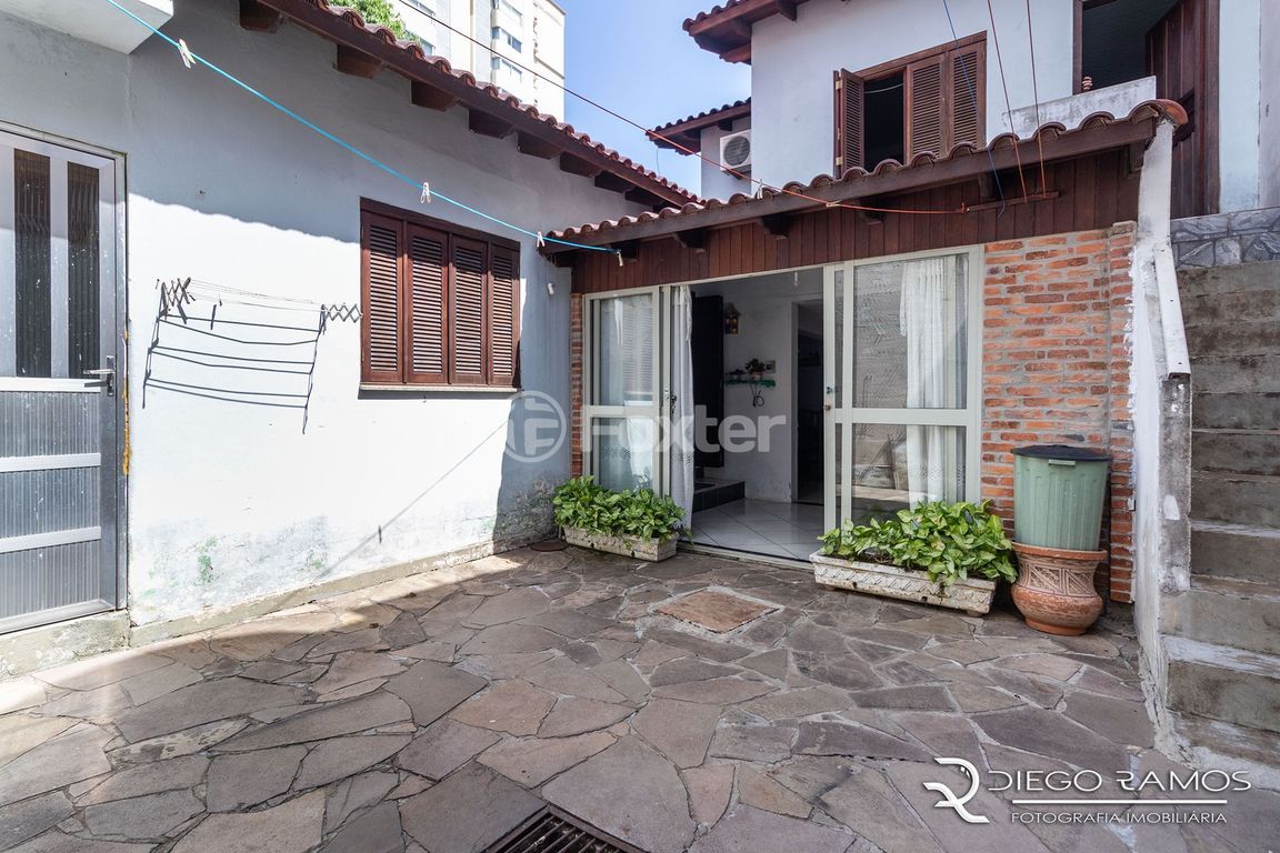 casa sobrado para comprar em Veríssimo Rosa, 776 - foto 17