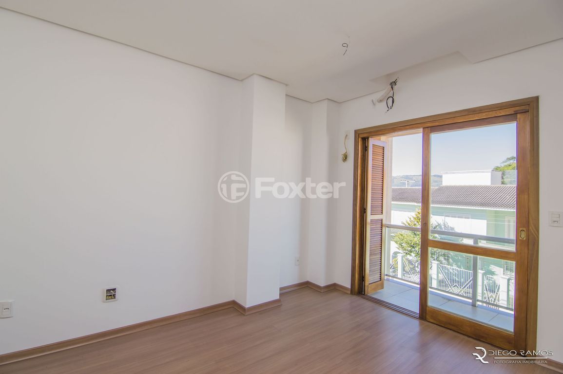 casa sobrado para comprar em Pero Vaz de Caminha, 310 - foto 14