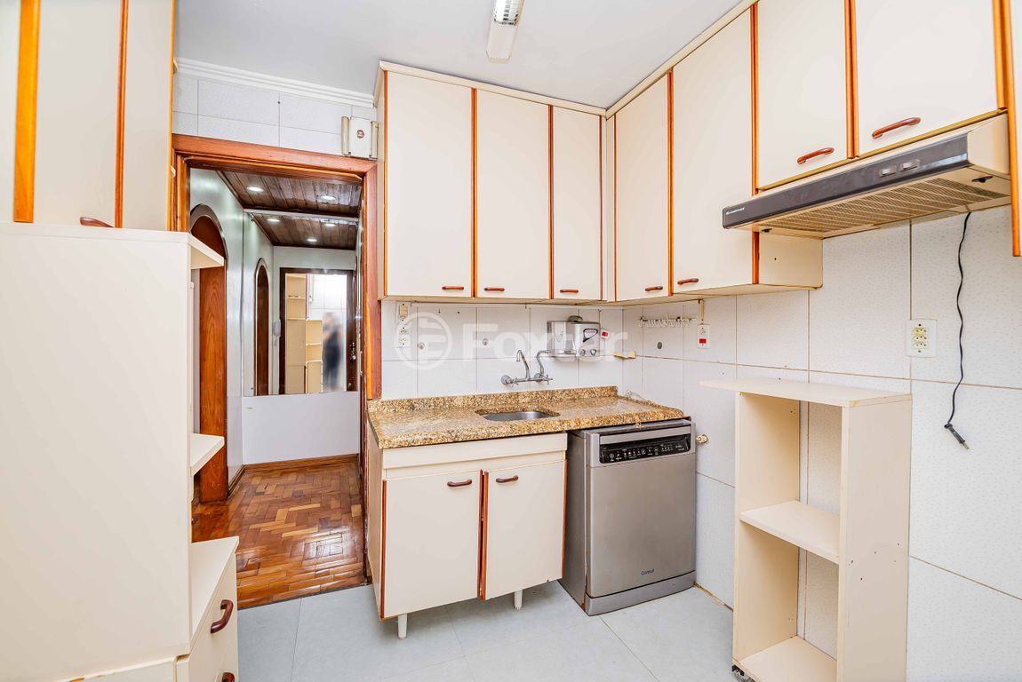 Apartamento para comprar em Padre Cacique, 926 - foto 32