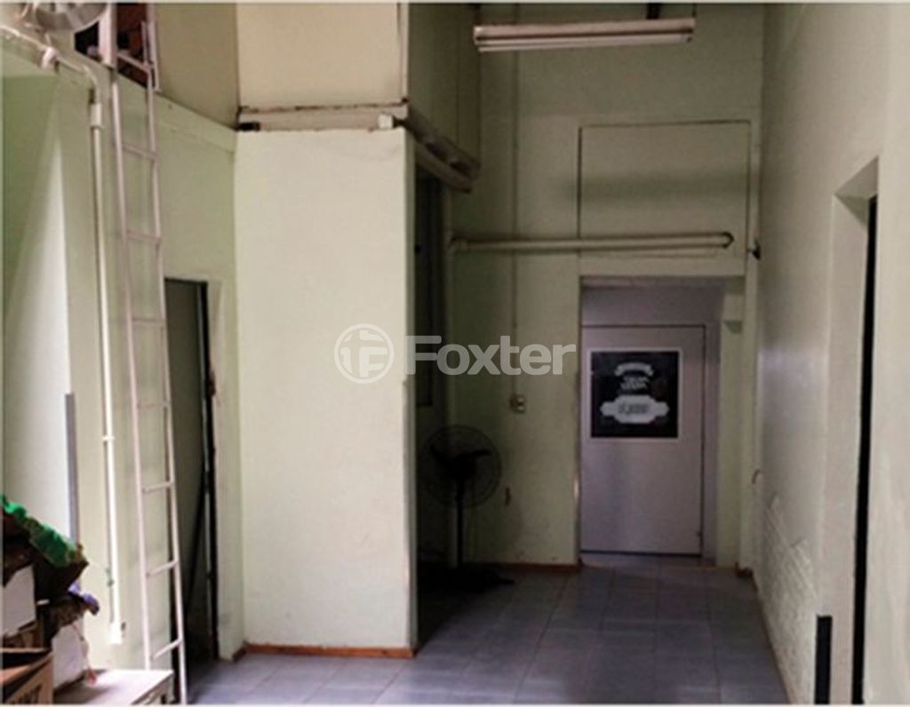 Prédio para comprar em Gaspar Martins, 292 - foto 8
