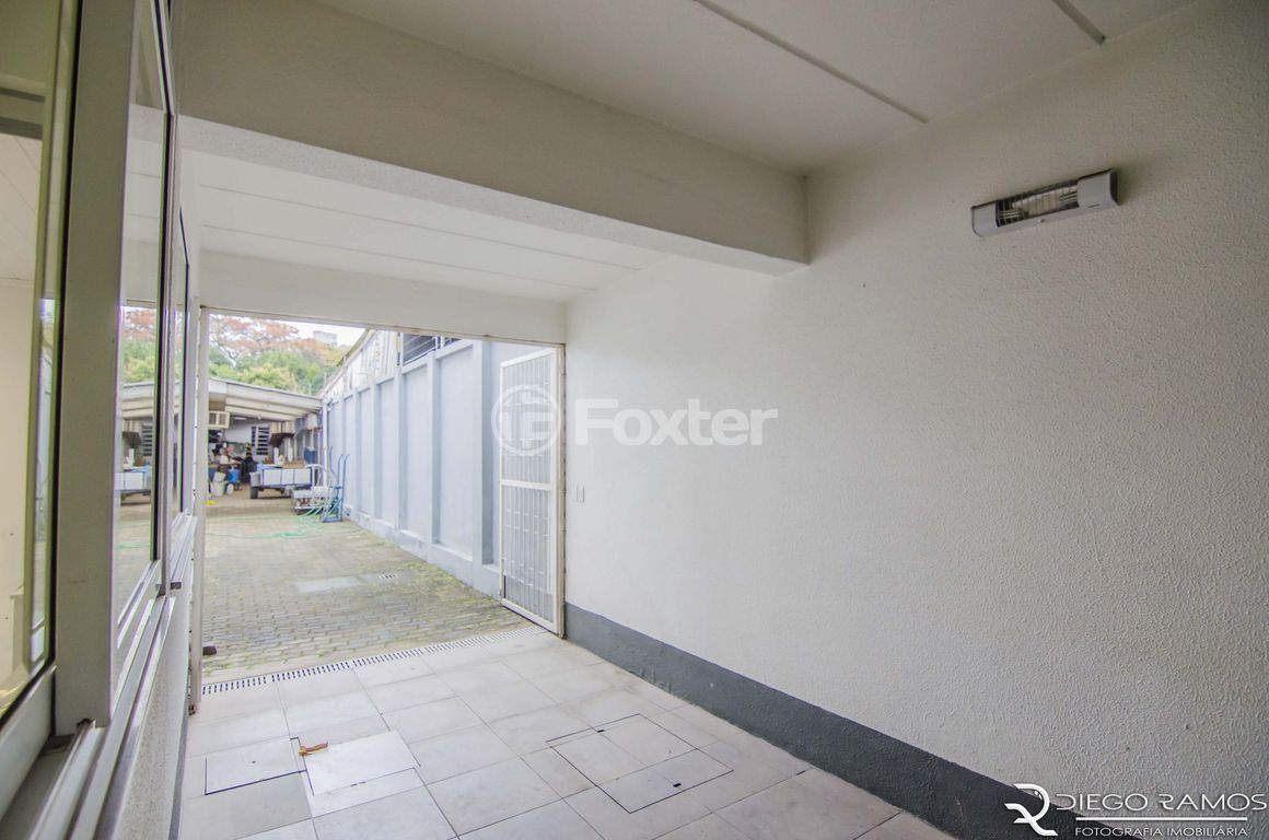 Prédio para comprar em Coronel Aparício Borges, 734 - foto 14