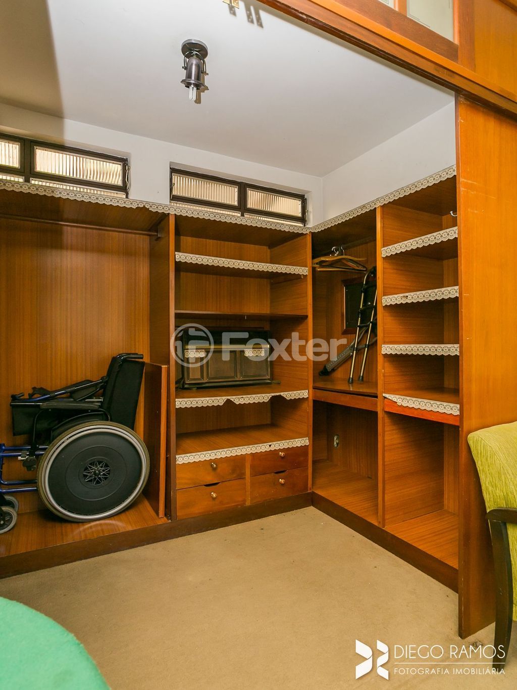 casa sobrado para comprar em Vicente Failace, 466 - foto 17
