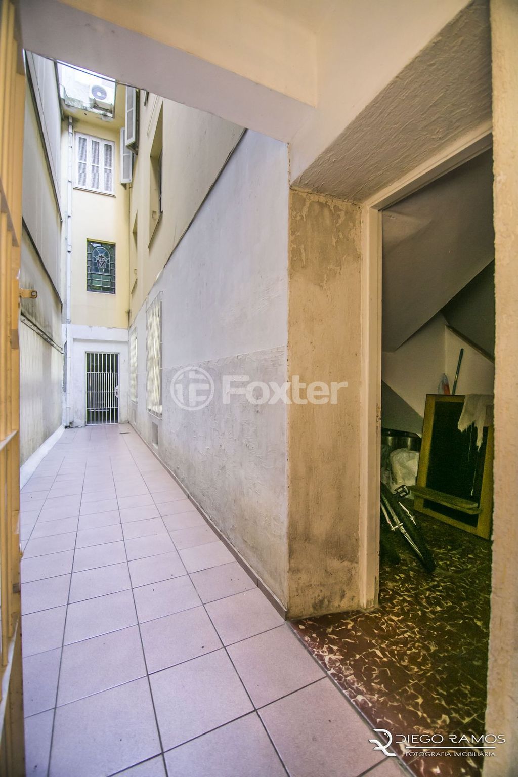 Prédio para comprar em Demétrio Ribeiro, 868 - foto 15