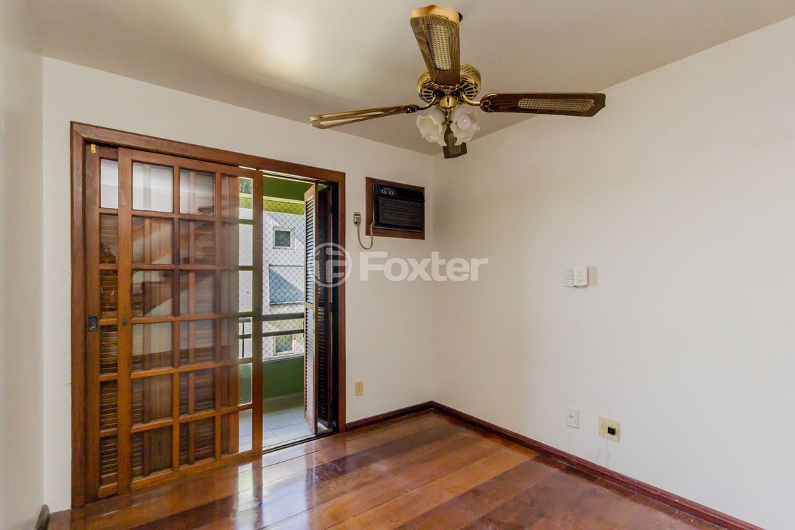 casa sobrado para comprar em Rachel Wolfrid, 220 - foto 9