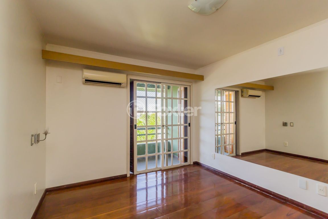 casa sobrado para comprar em Rachel Wolfrid, 220 - foto 23