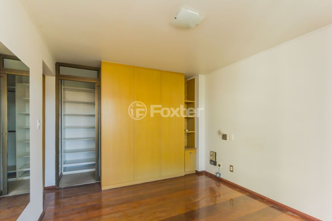 casa sobrado para comprar em Rachel Wolfrid, 220 - foto 24