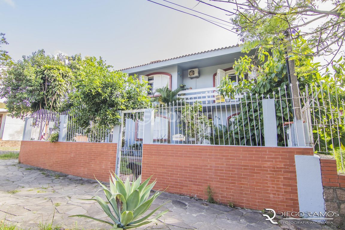 casa sobrado para comprar em Menezes Paredes, 208 - foto 29
