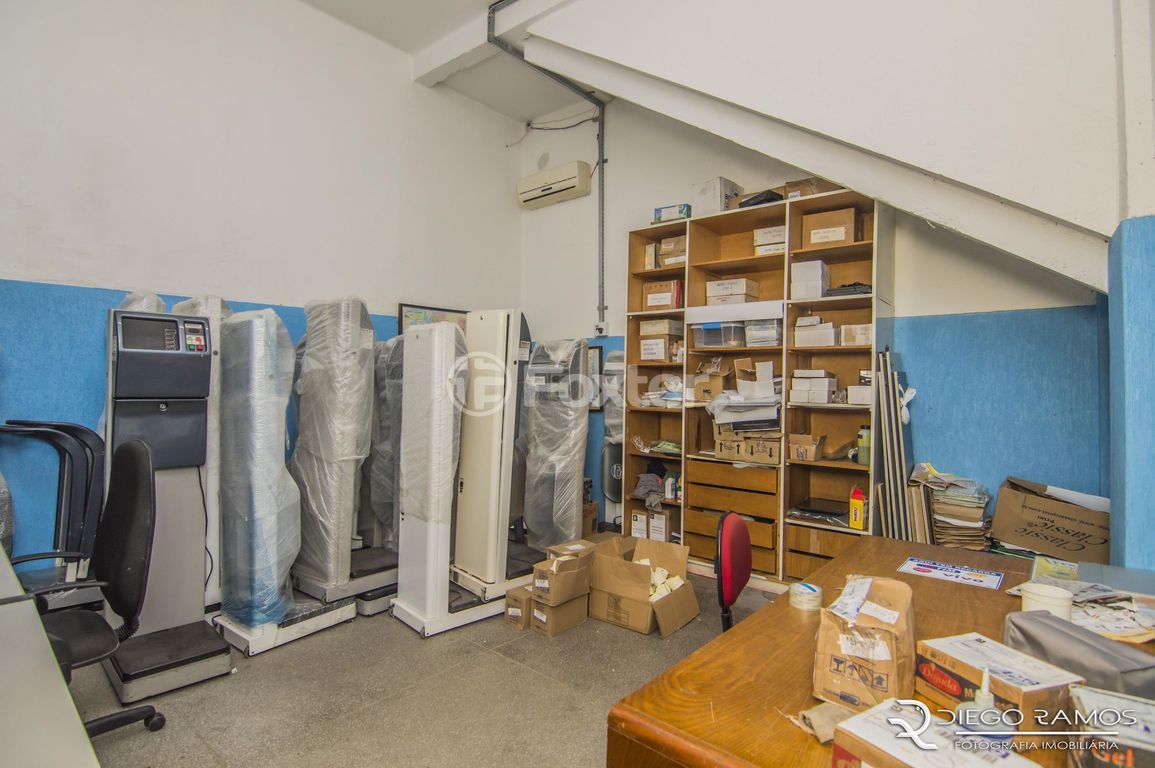 Prédio para comprar em Serafim Alencastro, 235 - foto 27