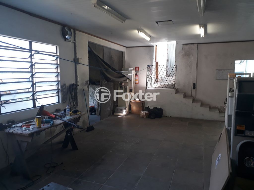 Prédio para comprar em Serafim Alencastro, 235 - foto 40