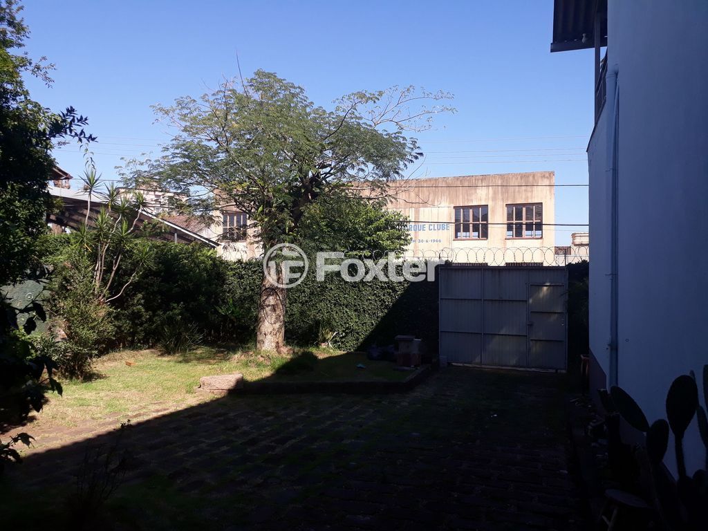 Prédio para comprar em Serafim Alencastro, 235 - foto 38