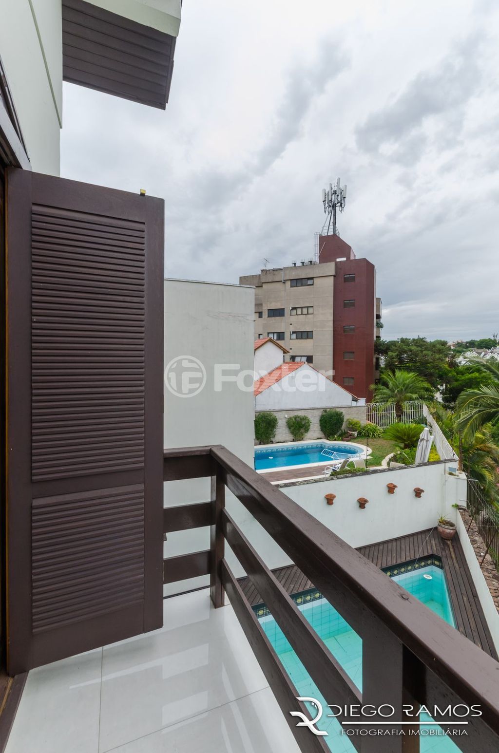 casa sobrado para comprar em Luiz Voelcker, 740 - foto 29