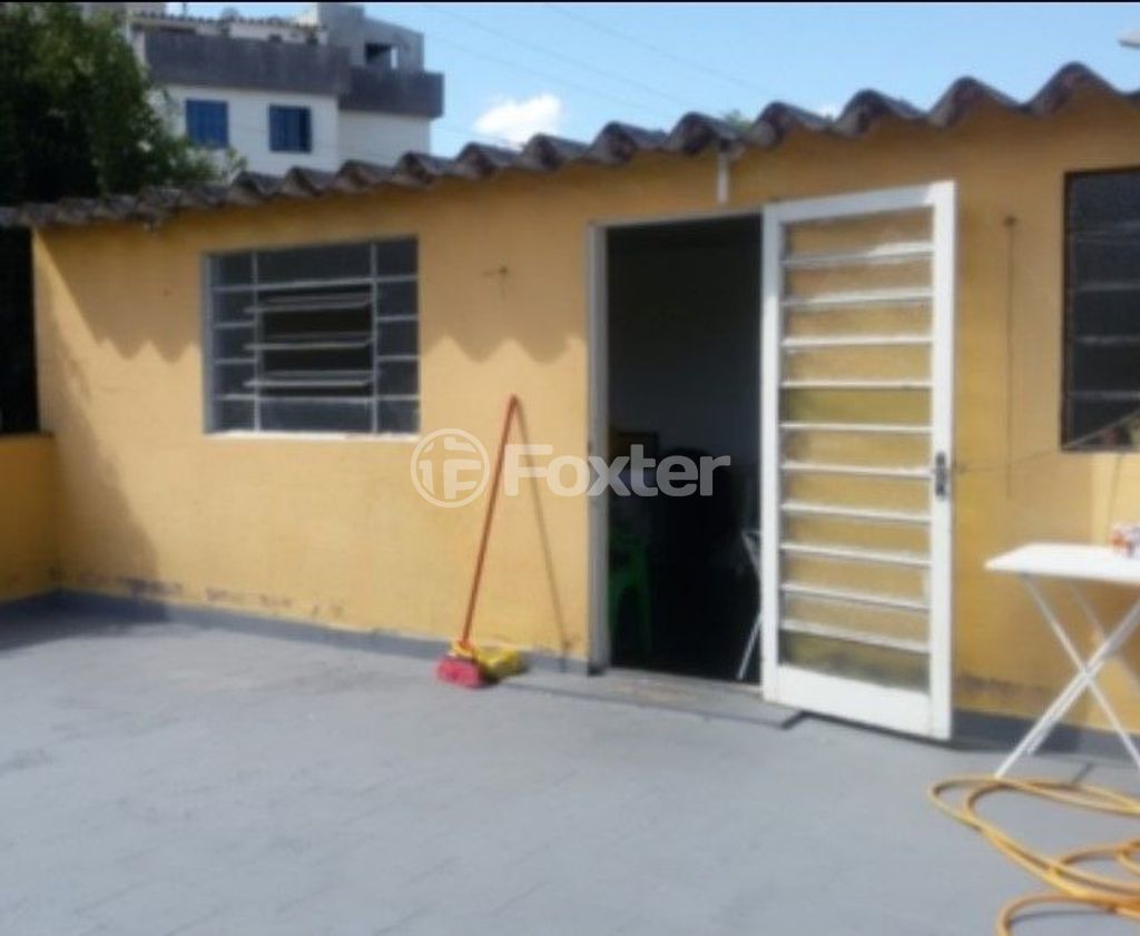 casa sobrado para comprar em Graciliano Ramos, 130 - foto 13