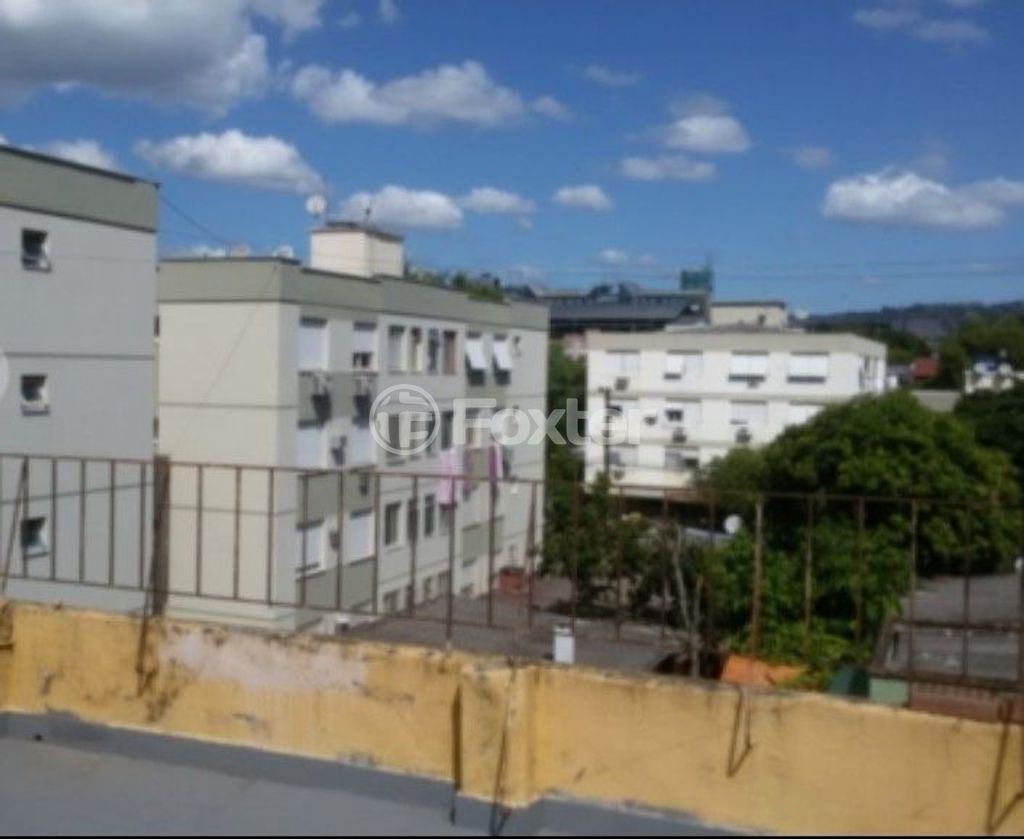 casa sobrado para comprar em Graciliano Ramos, 130 - foto 14