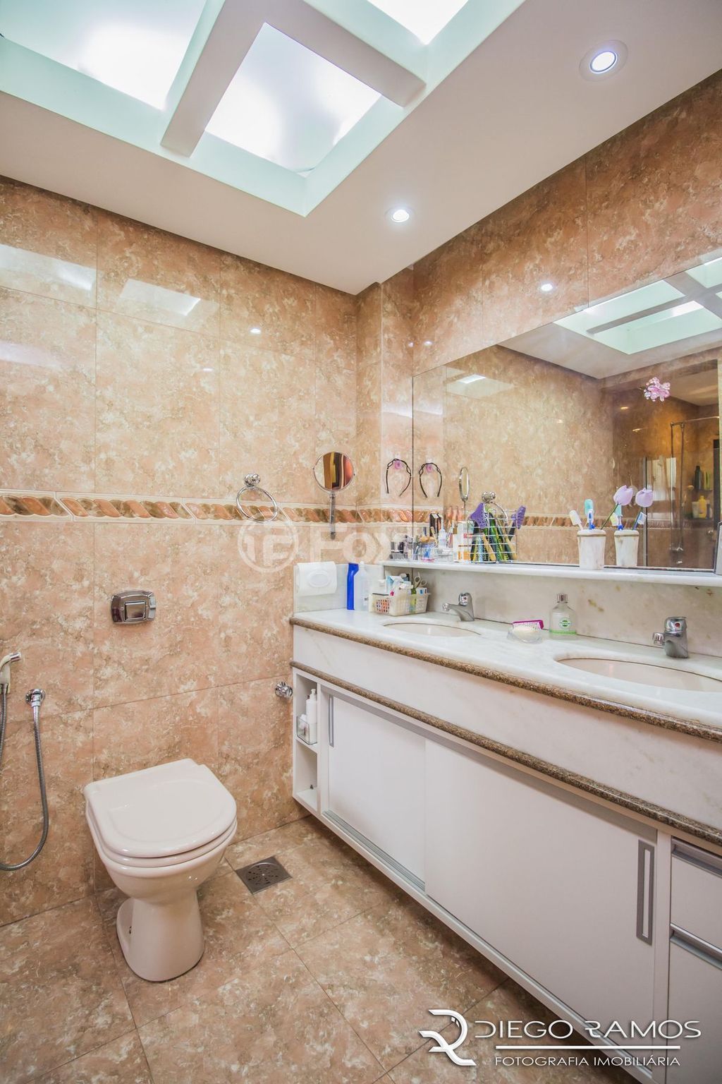 casa sobrado para comprar em Aurélio Pôrto, 234 - foto 8