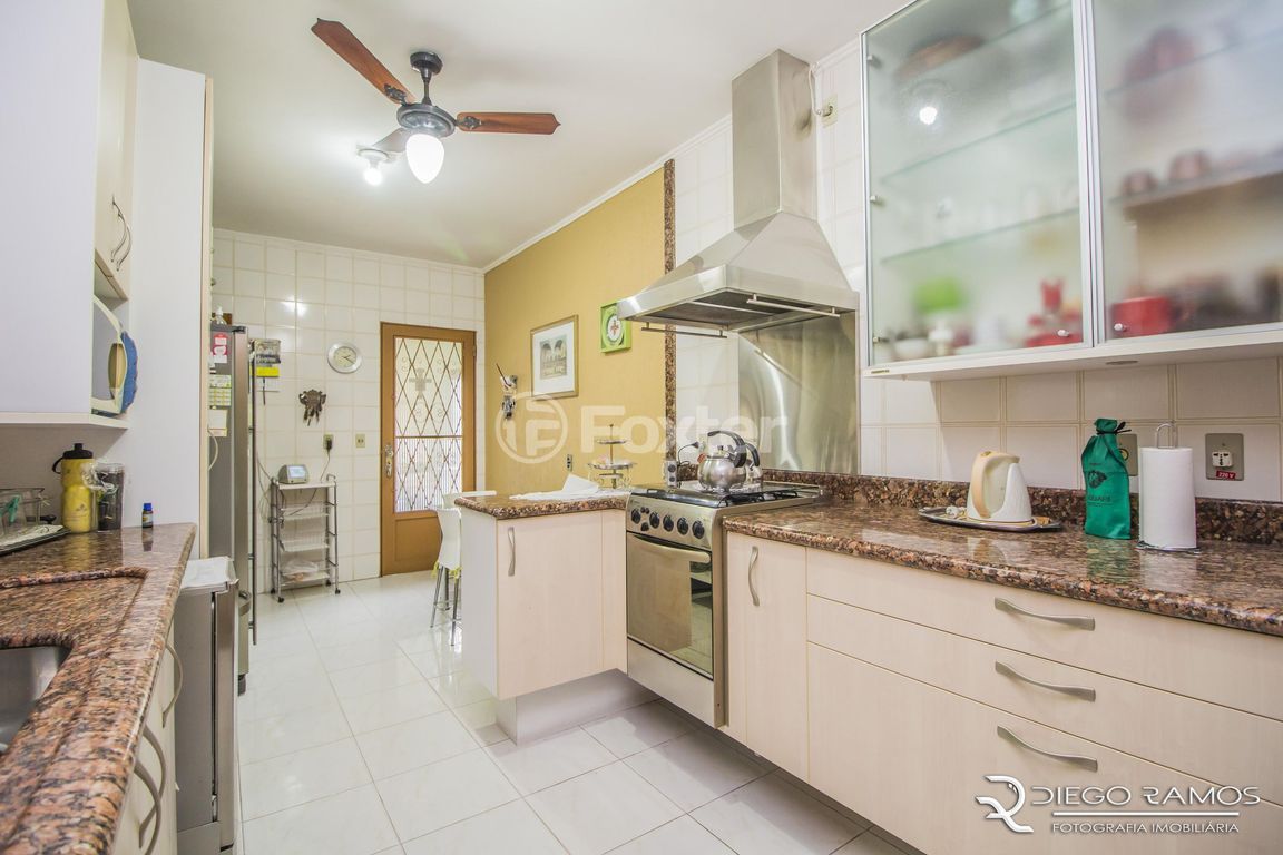 casa sobrado para comprar em Aurélio Pôrto, 234 - foto 9