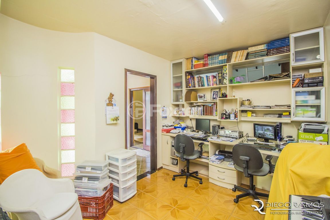 casa sobrado para comprar em Aurélio Pôrto, 234 - foto 19