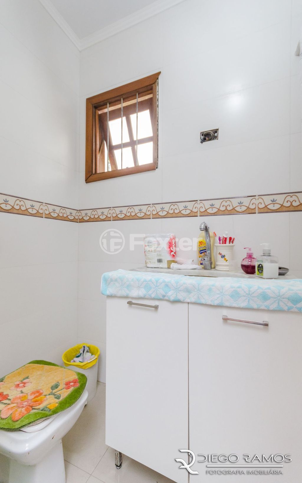 casa sobrado para comprar em Luiz Moschetti, 425 - foto 17