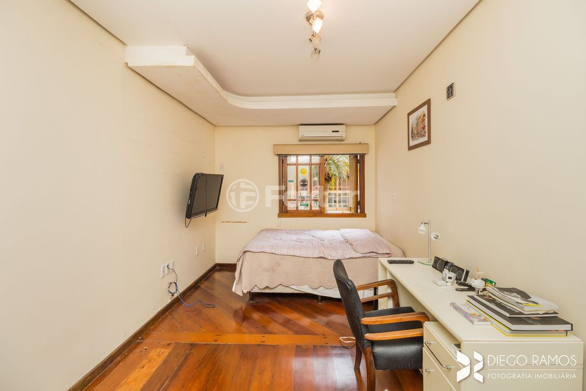 casa sobrado para comprar em Sargento Nicolau Dias de Farias, 429 - foto 15