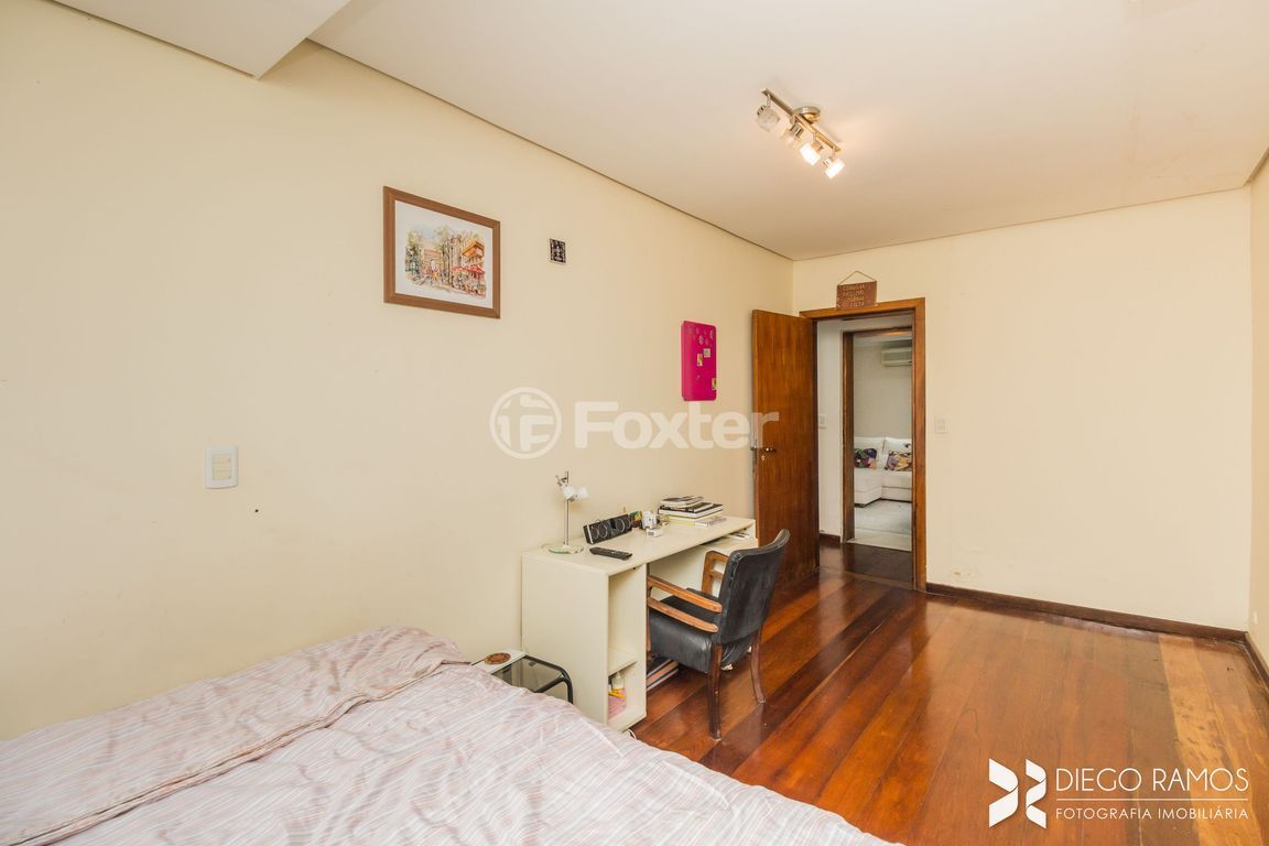 casa sobrado para comprar em Sargento Nicolau Dias de Farias, 429 - foto 17