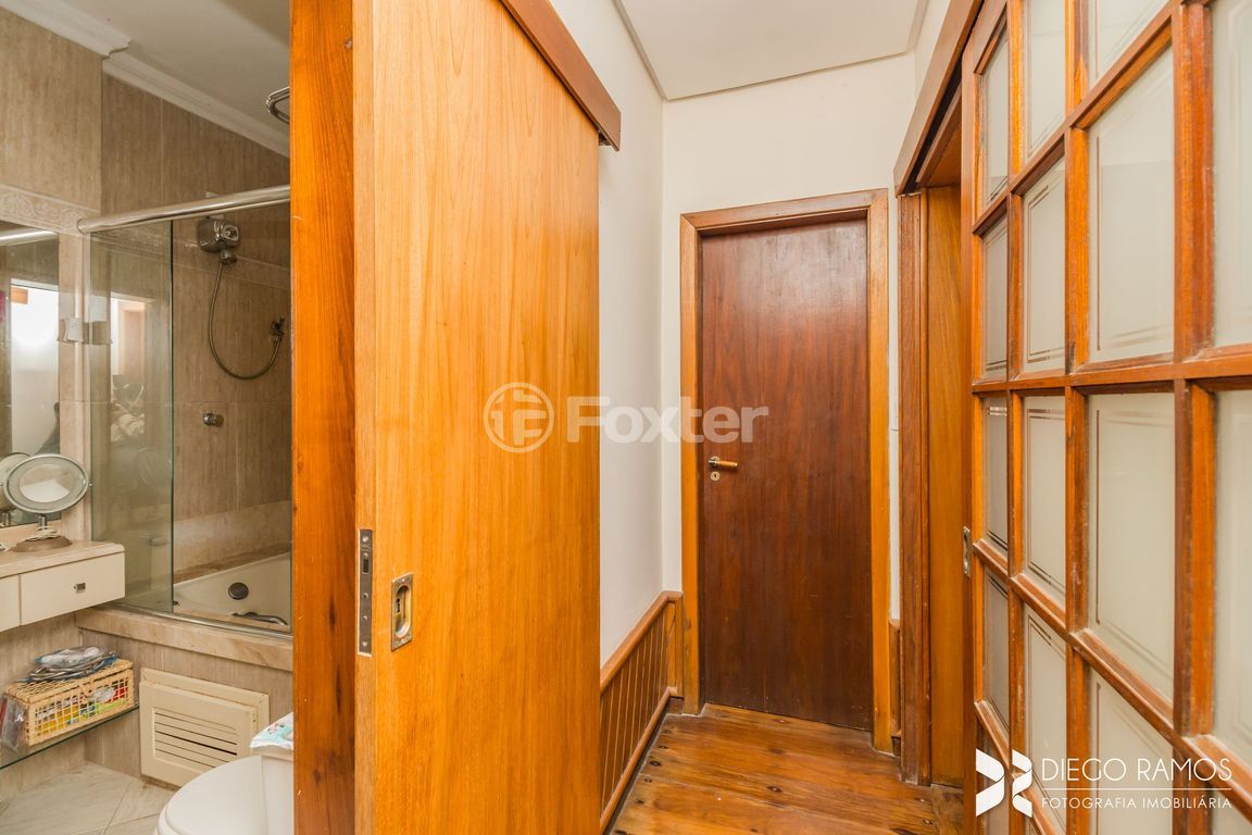 casa sobrado para comprar em Sargento Nicolau Dias de Farias, 429 - foto 24