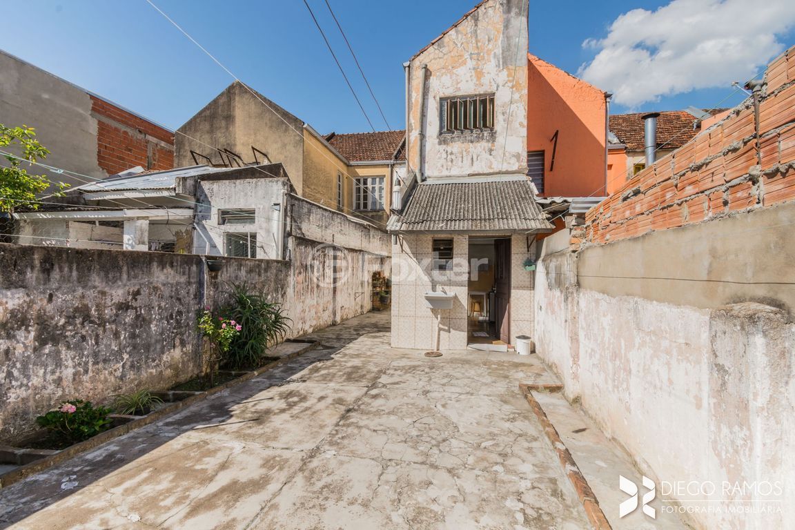 casa sobrado para comprar em Doutor Carlos Barbosa, 221 - foto 24