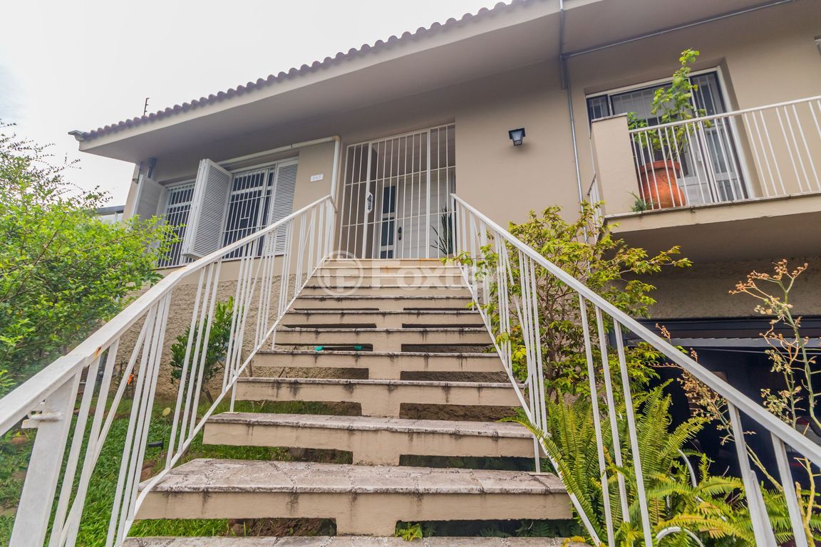 casa sobrado para comprar em Medianeira, Porto Alegre - foto 1