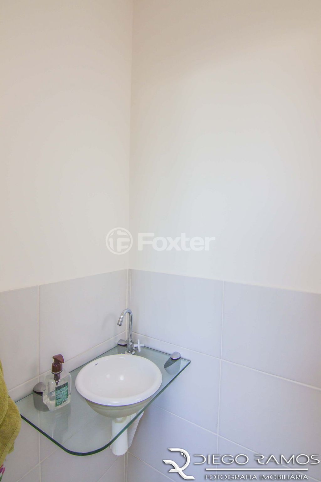 Casa em condominio para comprar em Dea Coufal, 1201 - foto 9