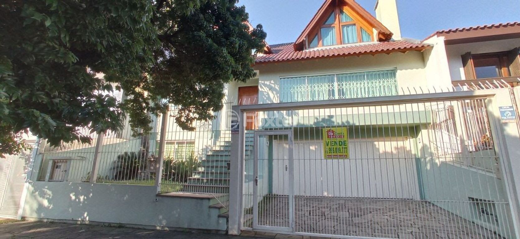 casa sobrado para comprar em Maestro Salvador Campanella, 46 - foto 32